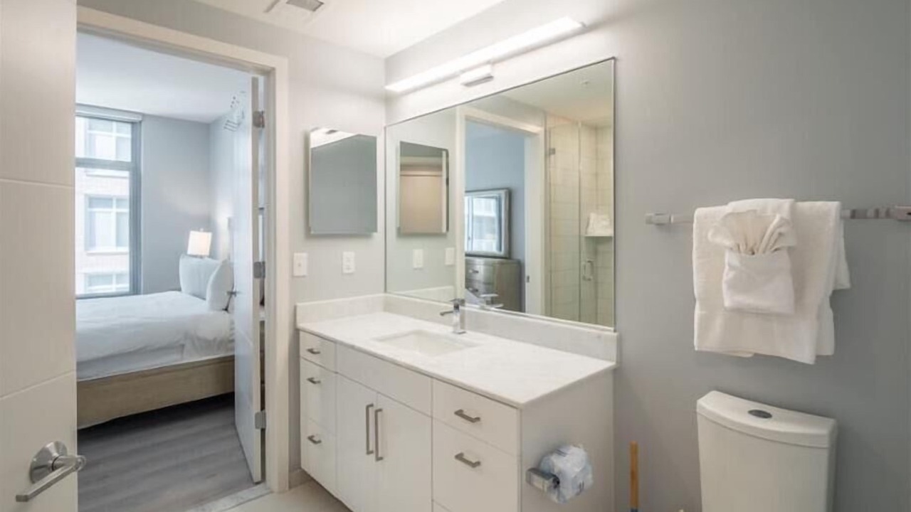 Photo of Bathroom in Woodmont Triangle