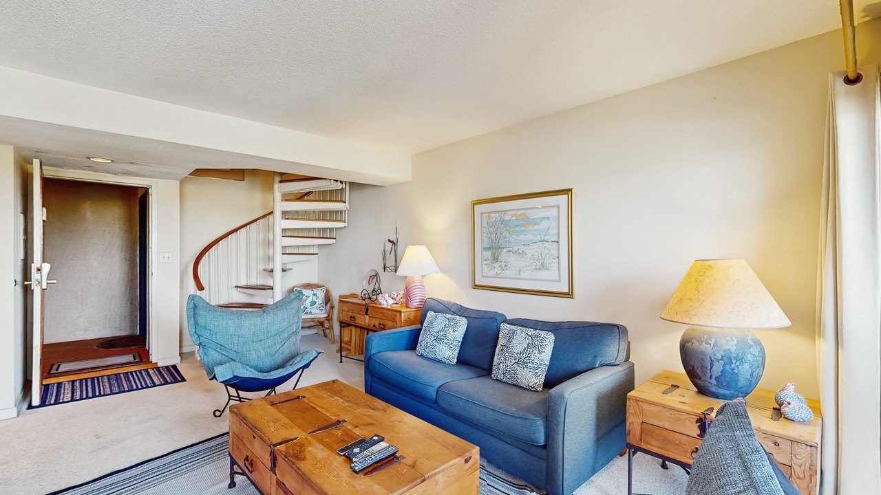 Photo of Livingroom in Shelter Cove