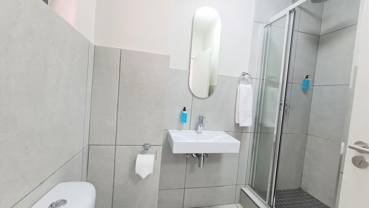 Photo of Bathroom in Greater Johannesburg Metropolitan Area