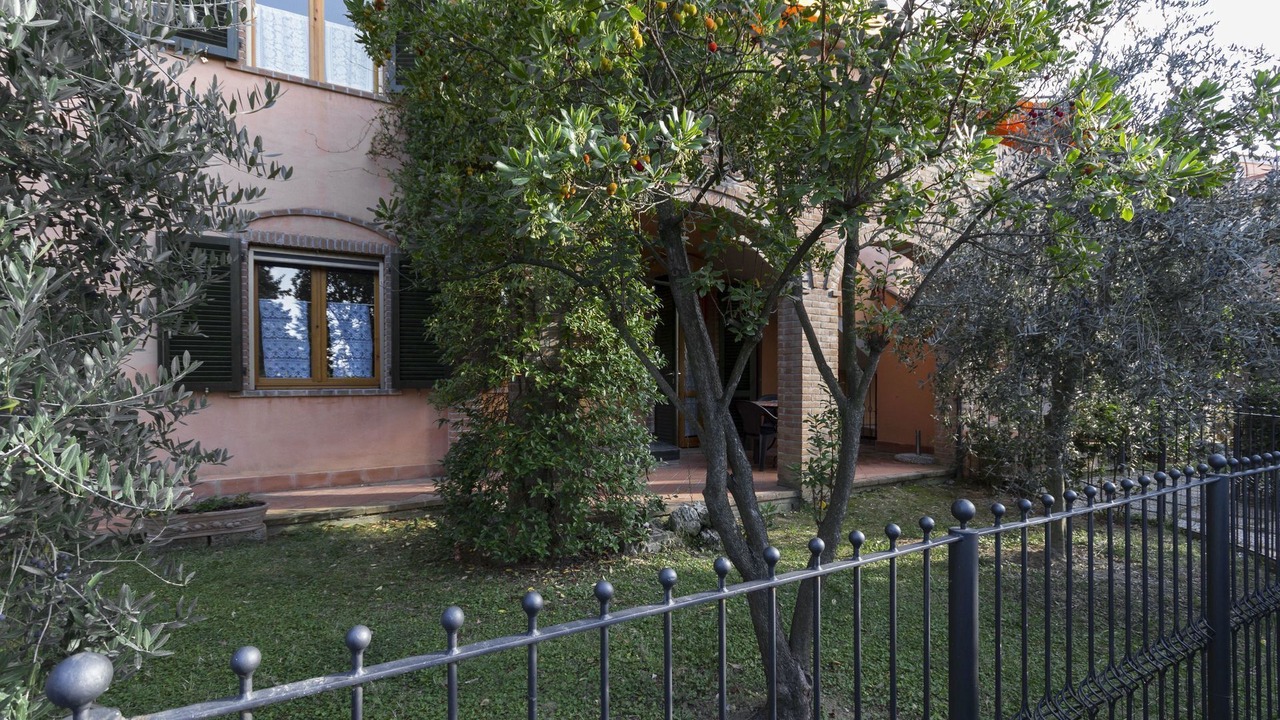 Photo of Outdoor in Sughera