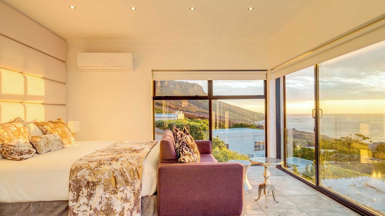 Photo of Bedroom in Camps Bay