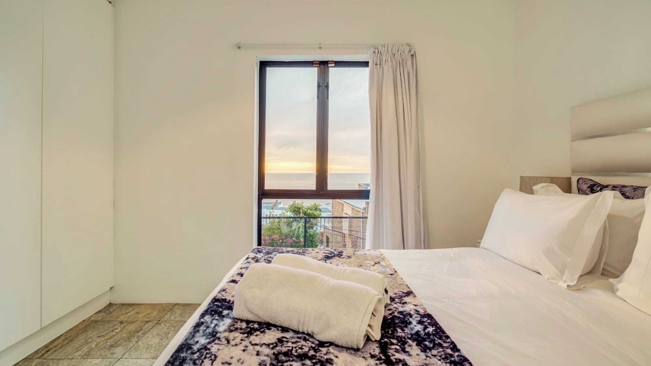 Photo of Bedroom in Camps Bay