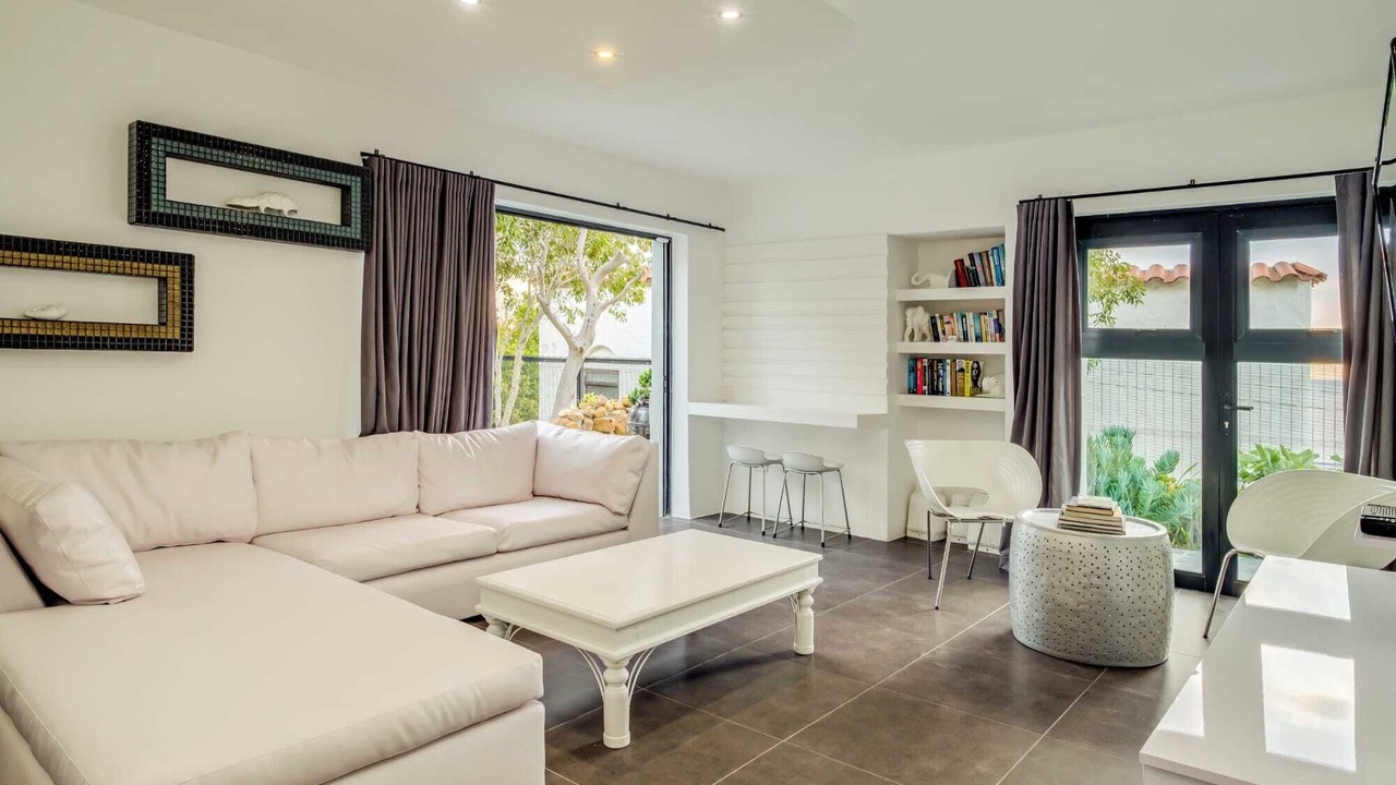 Photo of Livingroom in Camps Bay