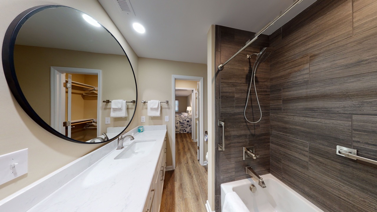 Photo of Bathroom in Sea Trail