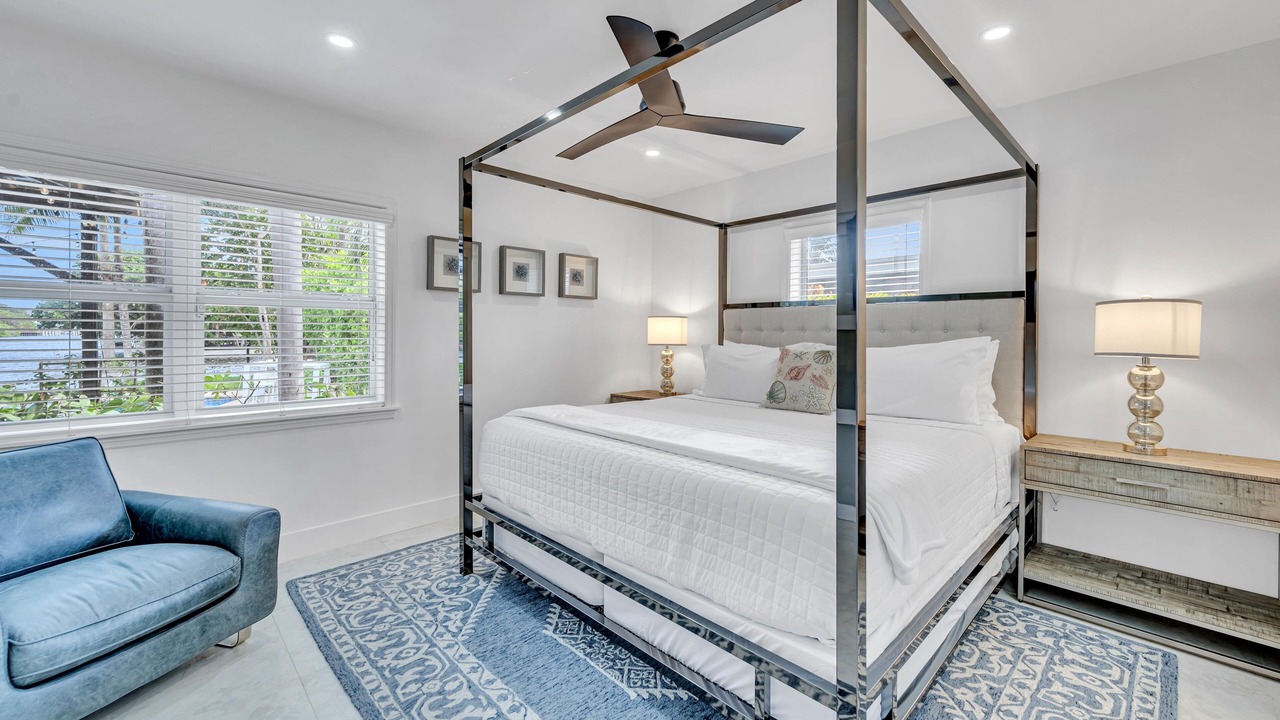 Photo of Bedroom in 17th Street Causeway