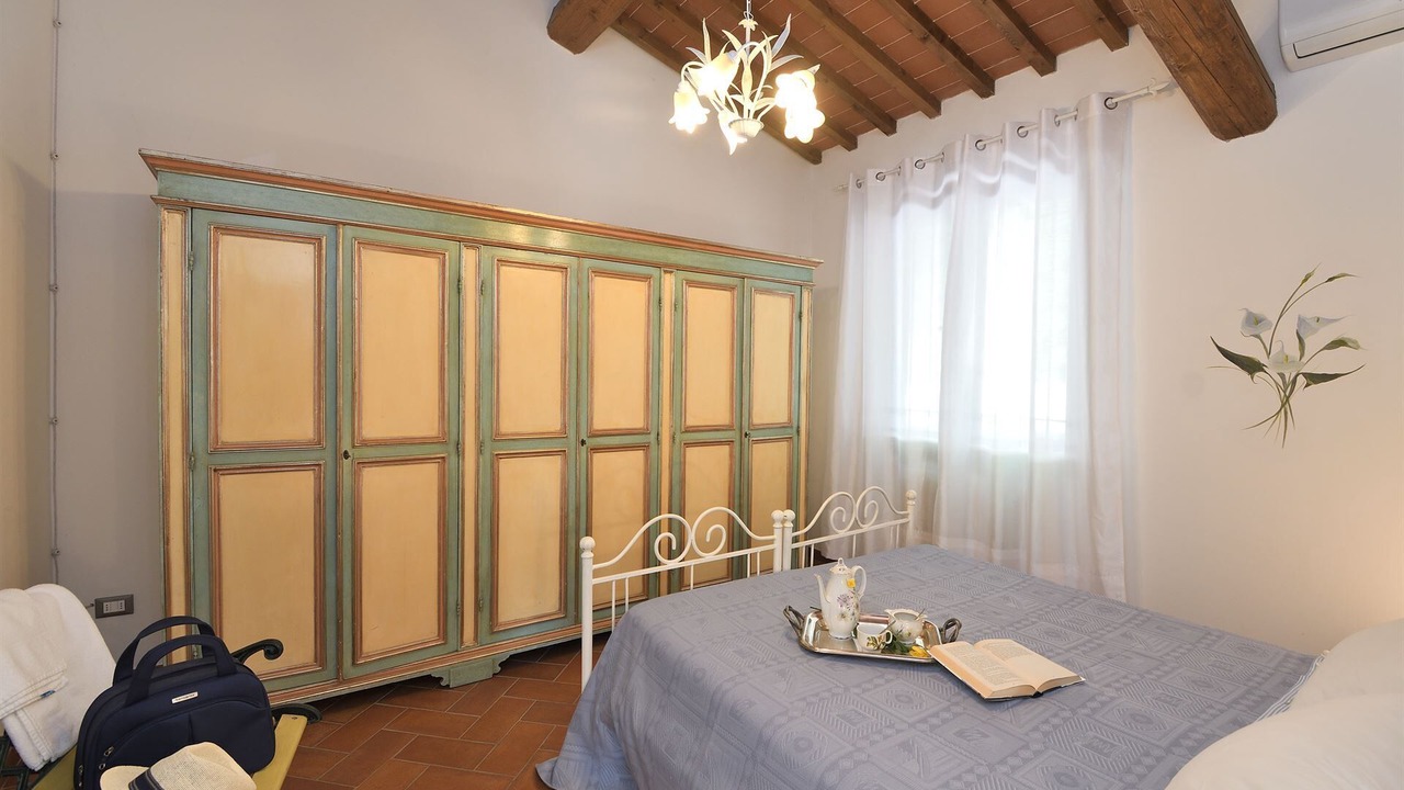 Photo of Bedroom in Montevarchi