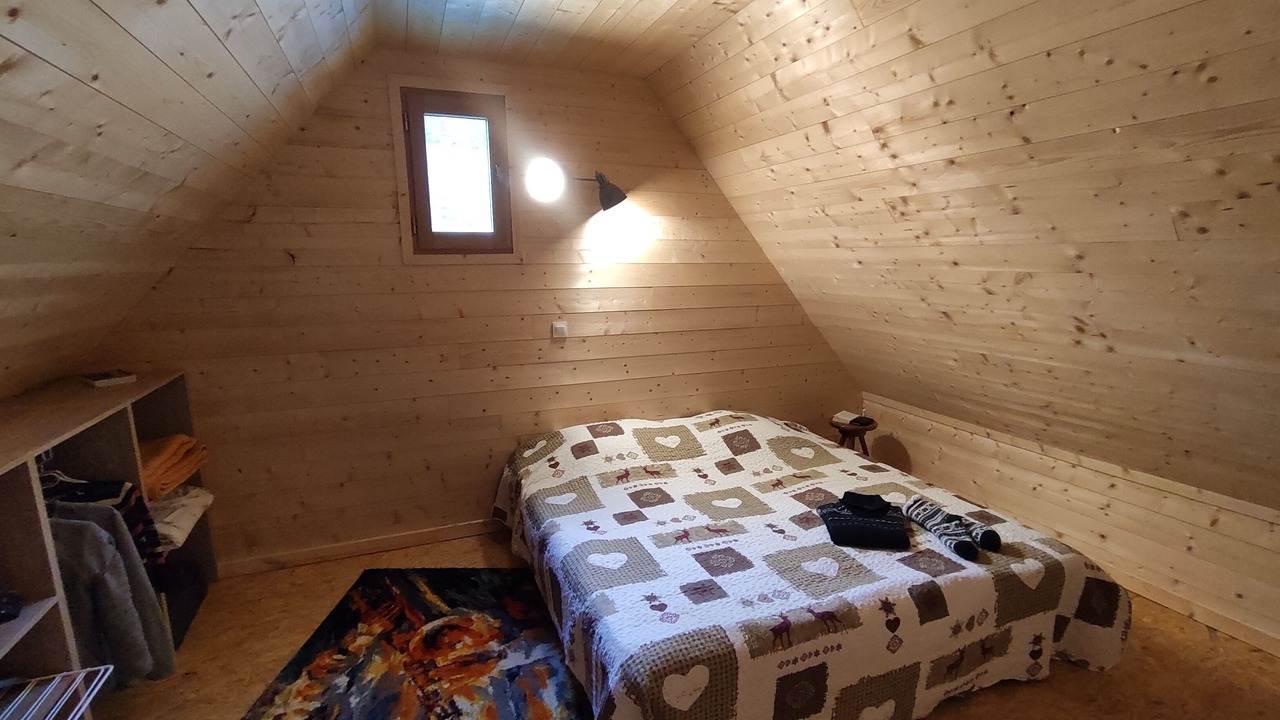 Photo of Bedroom in Queige
