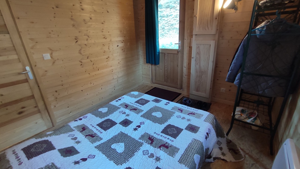 Photo of Bedroom in Queige