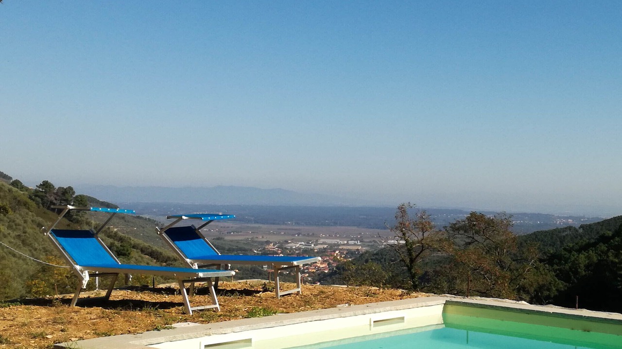 Photo of Outdoor in Buti
