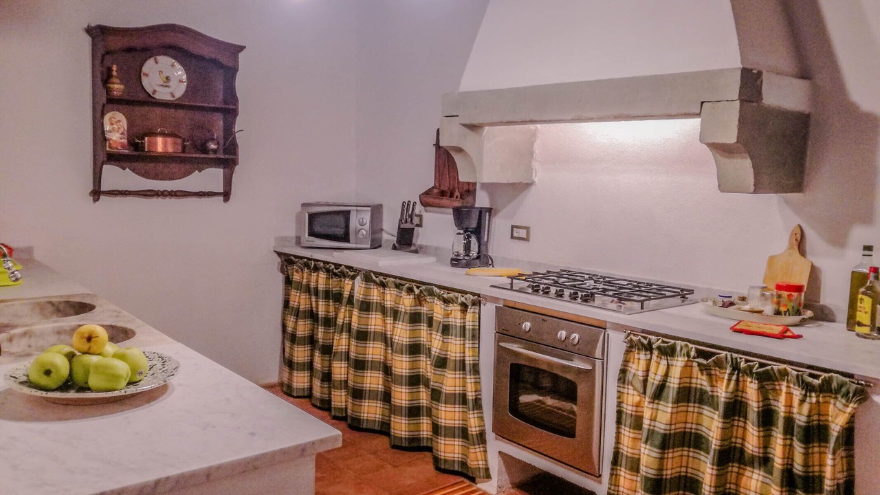 Photo of Kitchen in Buti