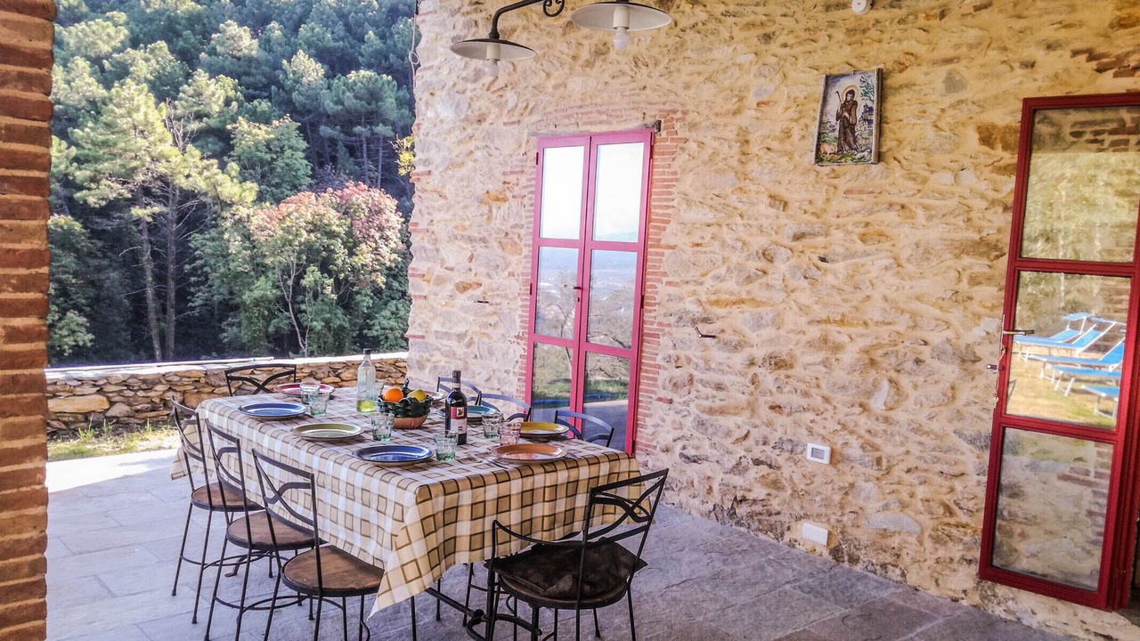 Photo of Outdoor in Buti