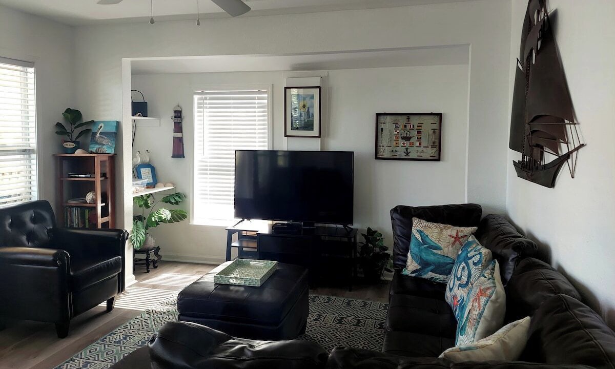 Photo of Bedroom in Gulf Palms