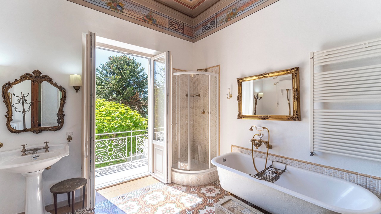 Photo of Bathroom in Mologno