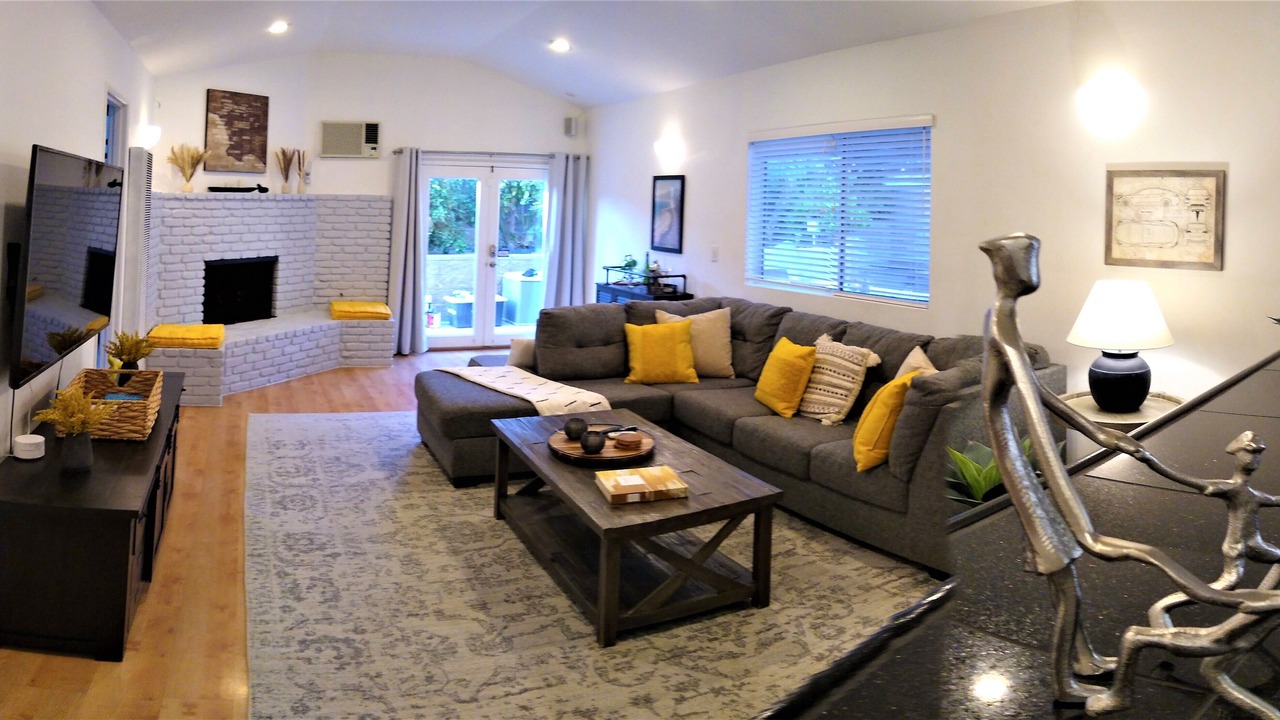 Photo of Livingroom in Mar Vista