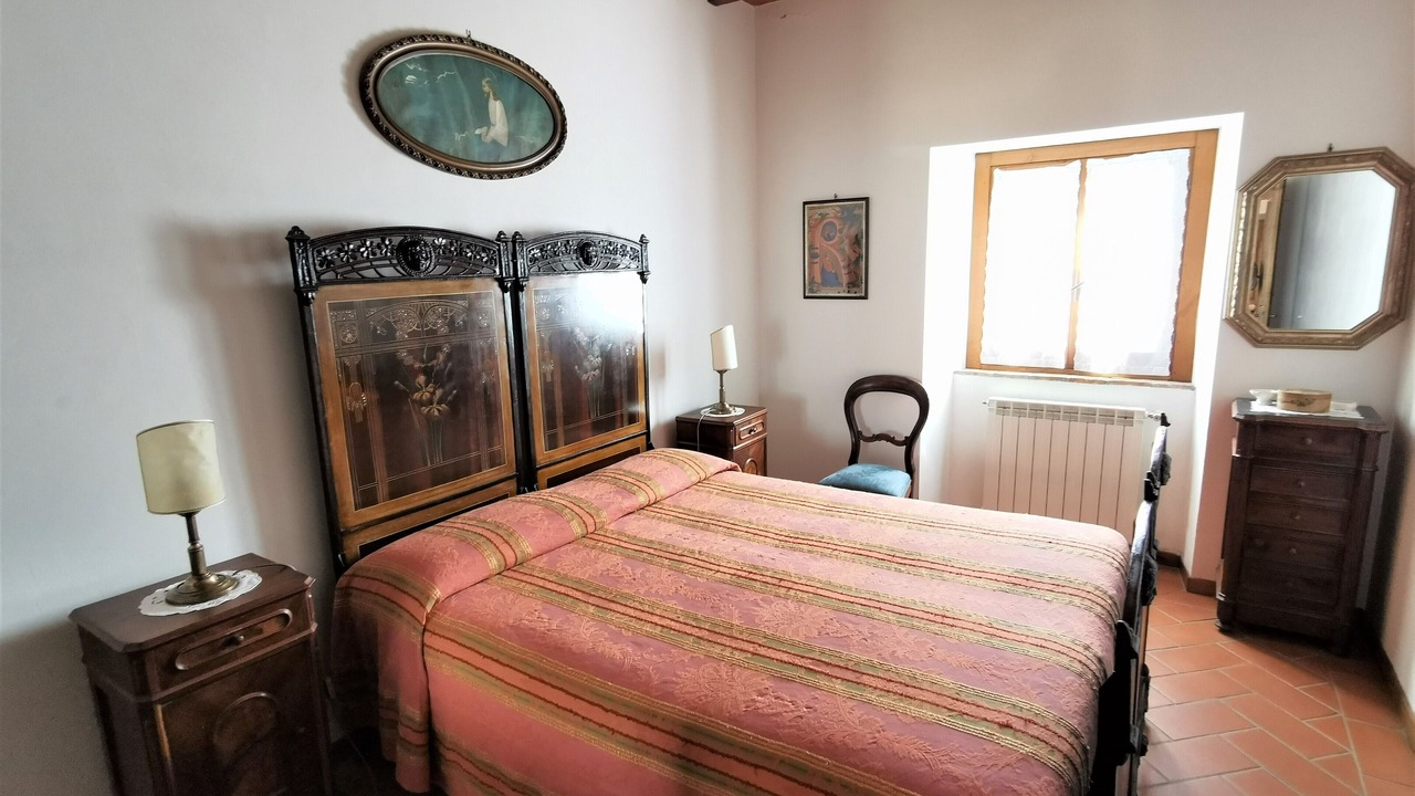 Photo of Bedroom in Poppi