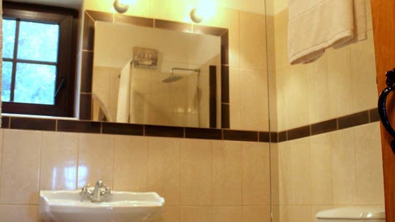 Photo of Bathroom in Apra