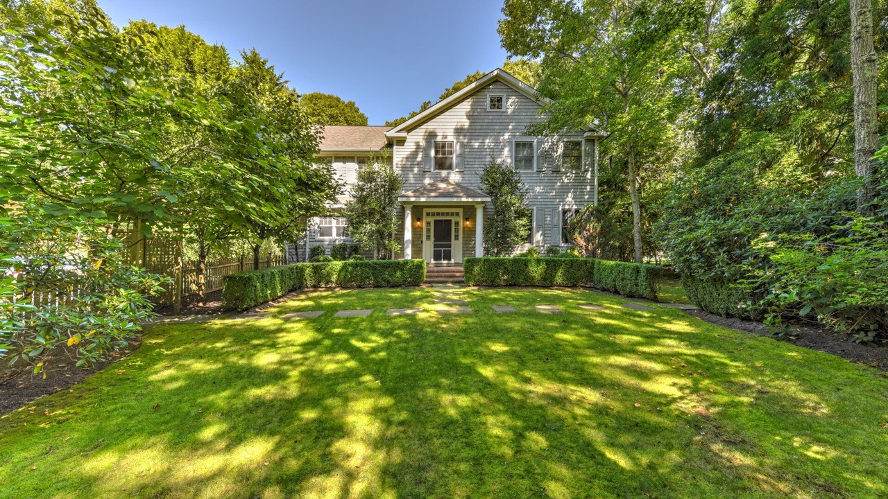 Photo of Outdoor in East Hampton North