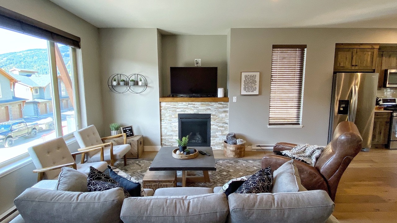 Photo of Livingroom in Sun Peaks
