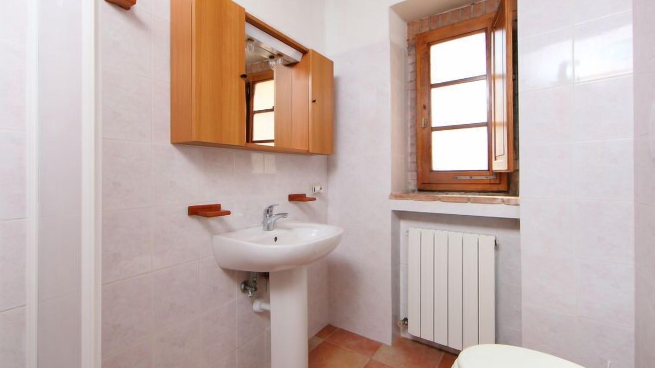 Photo of Bathroom in Neri