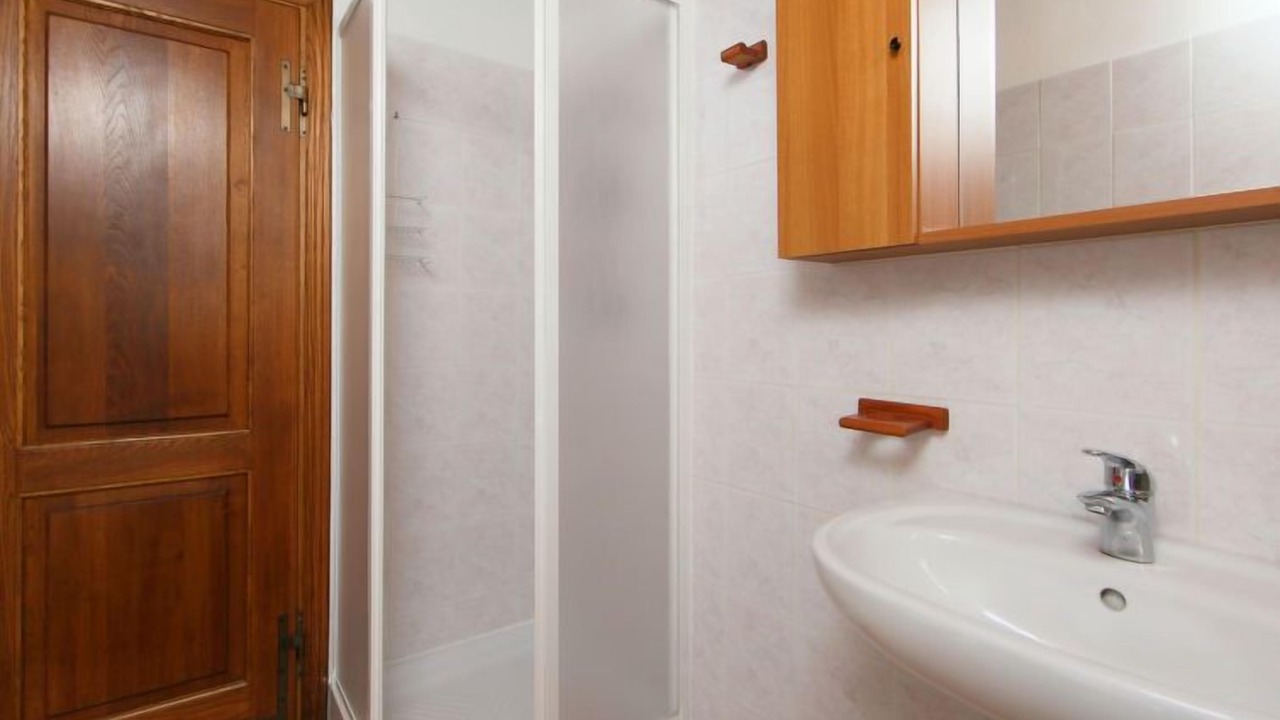 Photo of Bathroom in Neri