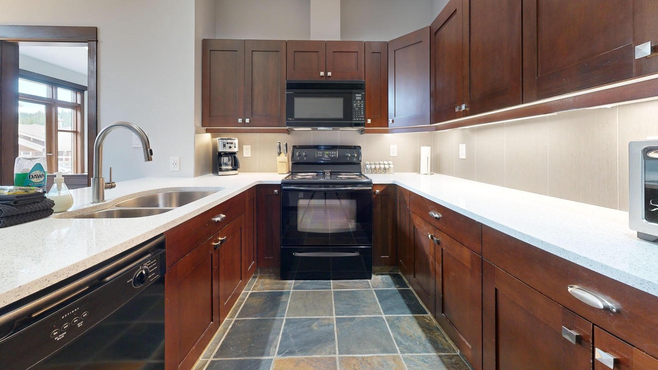 Photo of Kitchen in Sun Peaks