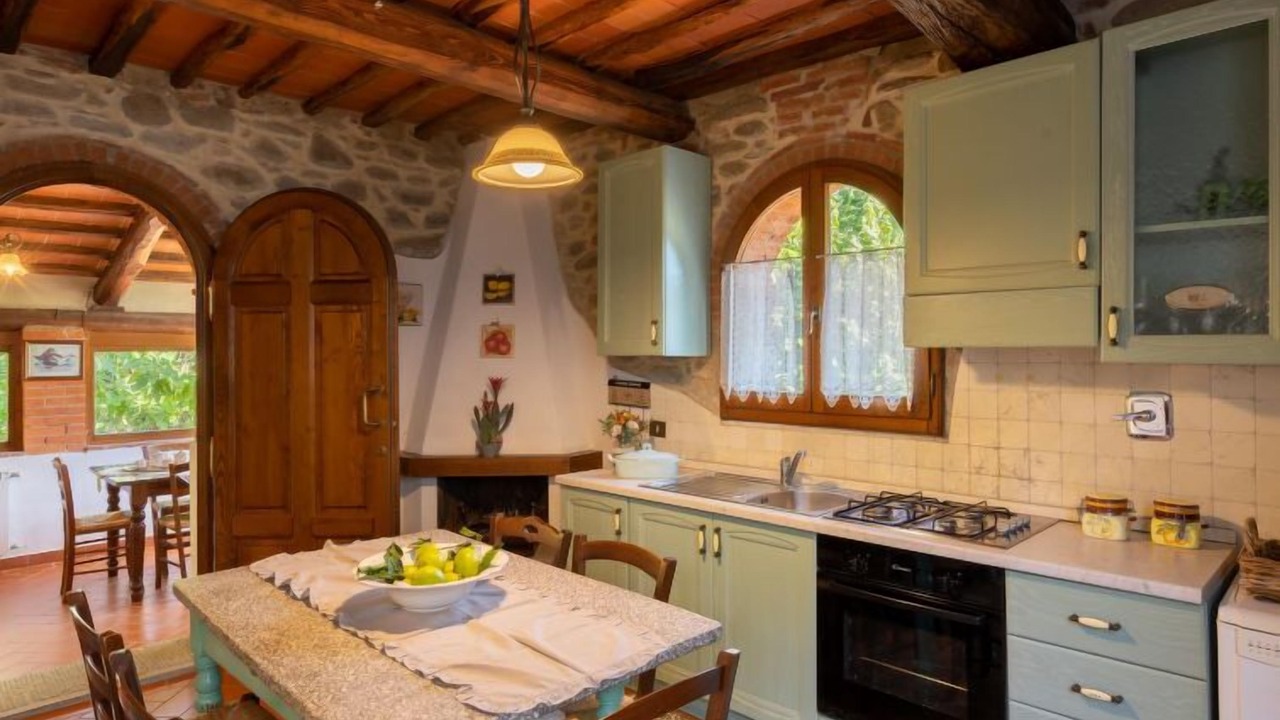 Photo of Bedroom in Montevarchi