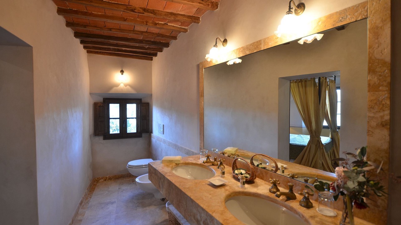 Photo of Bathroom in Vertine