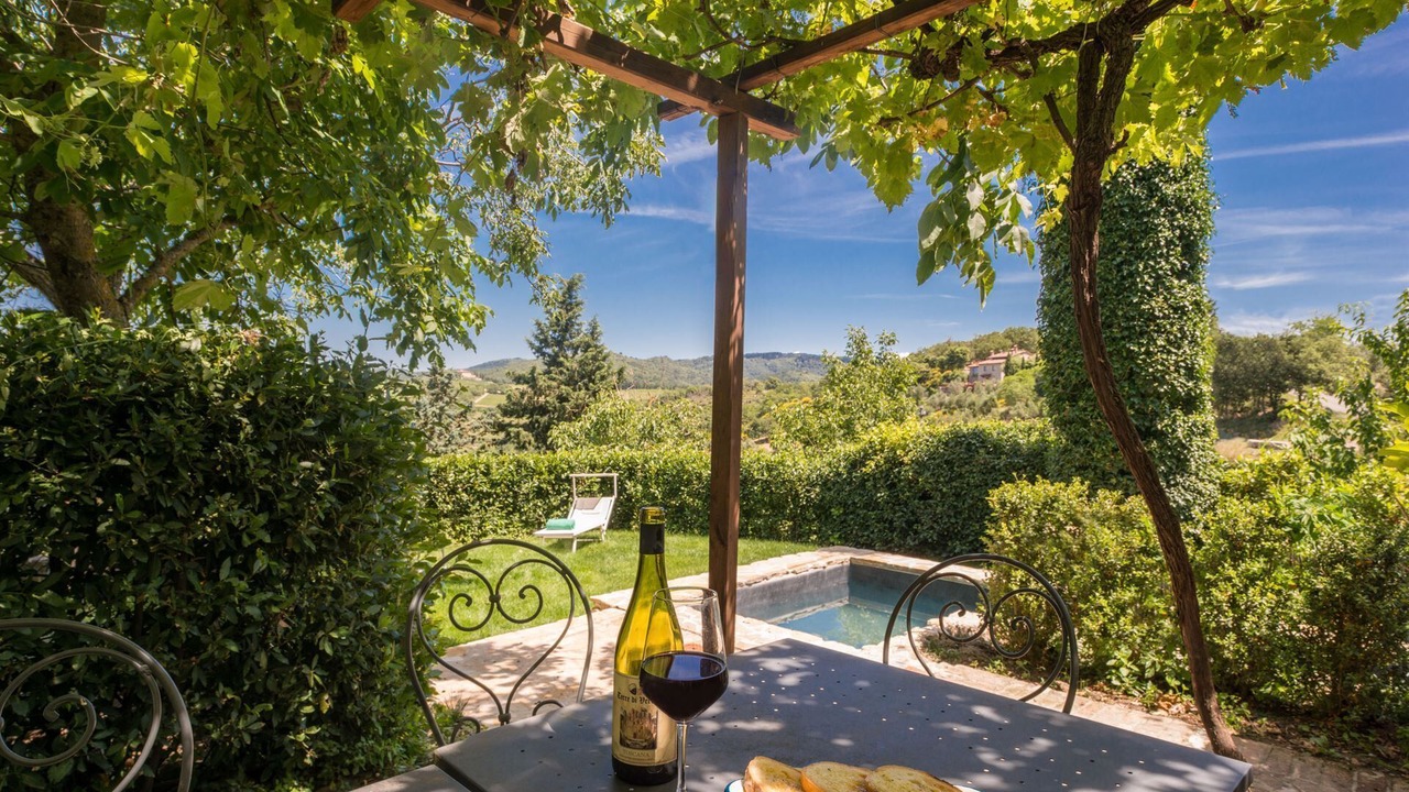 Photo of Outdoor in Vertine