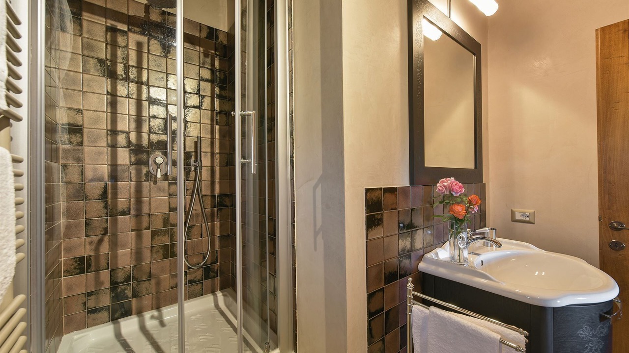 Photo of Bathroom in Gaiole in Chianti