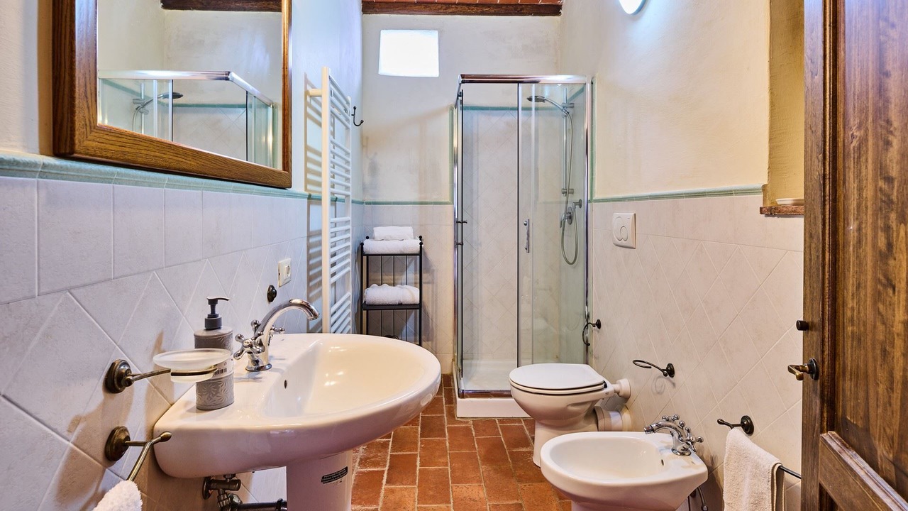 Photo of Bathroom in Neri