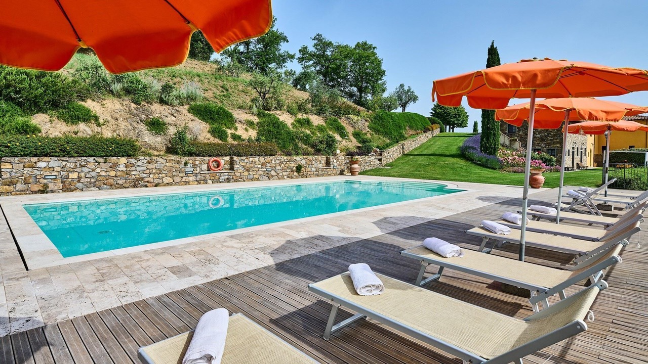 Photo of Outdoor in Neri