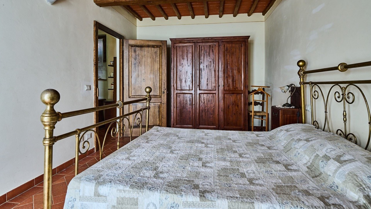 Photo of Bedroom in Neri