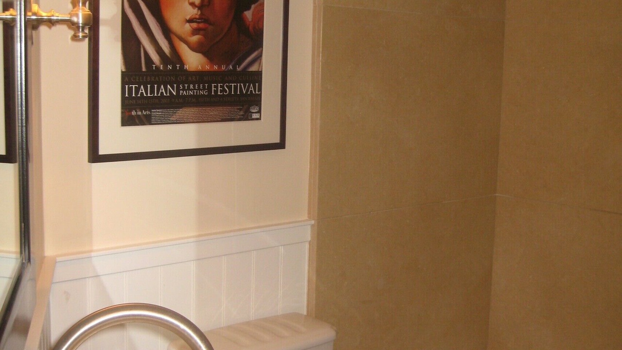 Photo of Bathroom in Laguna Beach