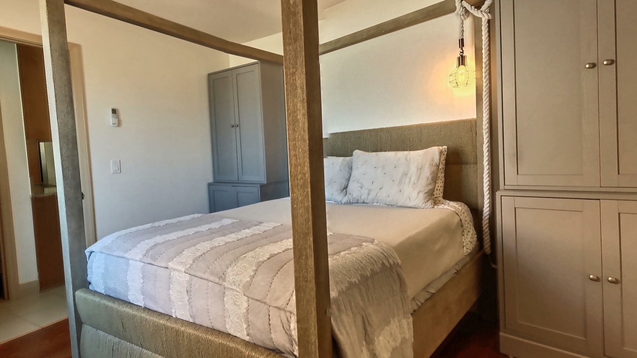 Photo of Bedroom in Ocean Beach