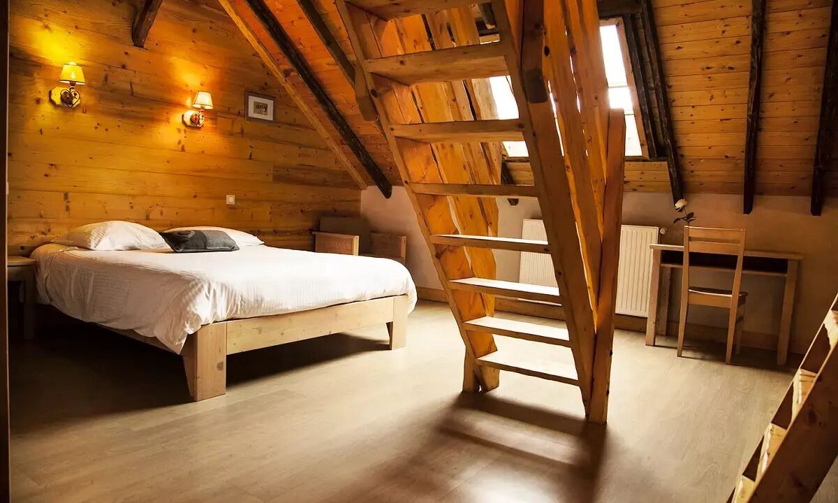 Photo of Bedroom in Mercury
