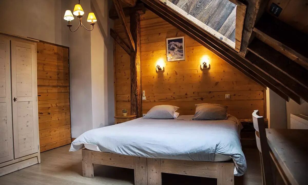 Photo of Bedroom in Mercury