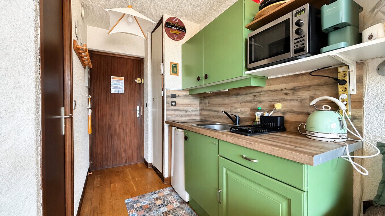 Photo of Kitchen in Notre-Dame-de-Bellecombe