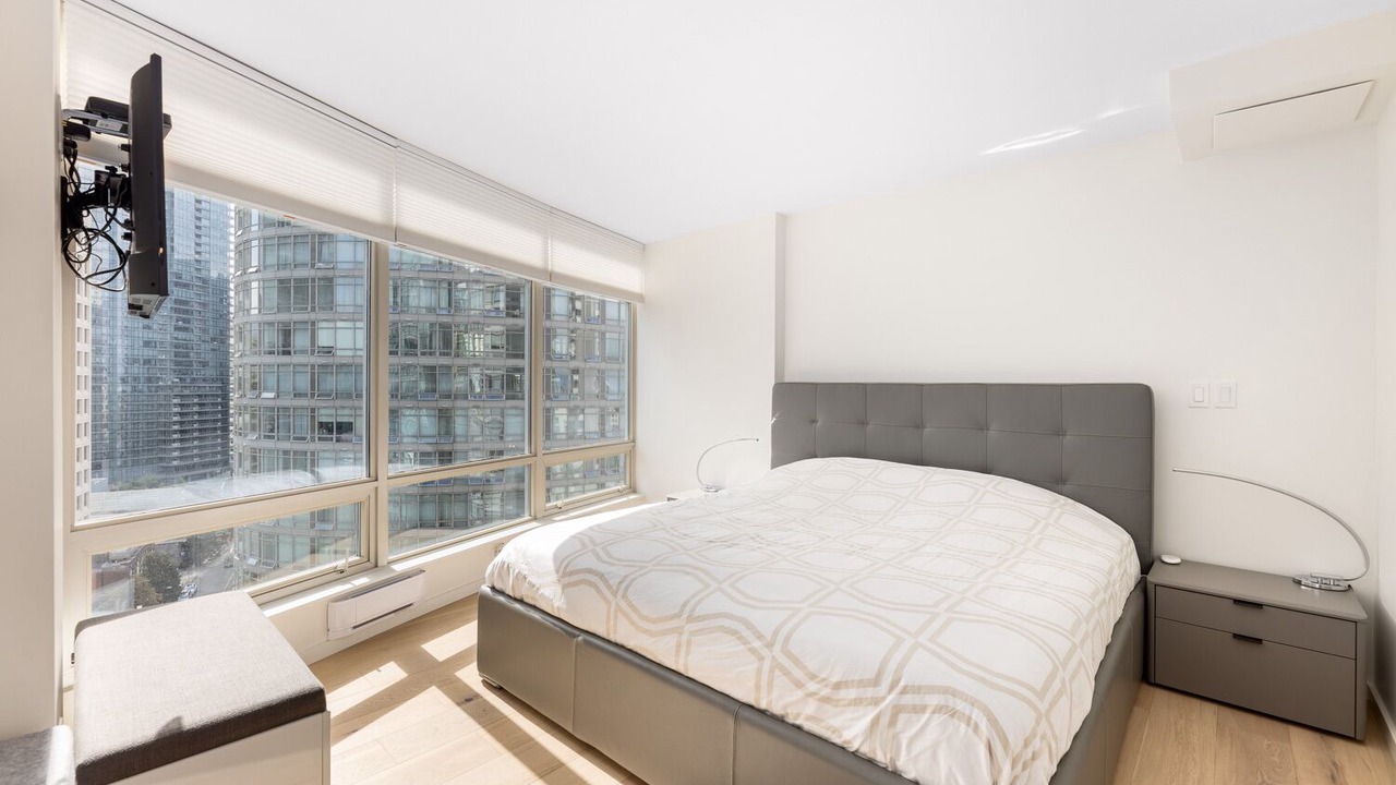 Photo of Bedroom in Coal Harbour
