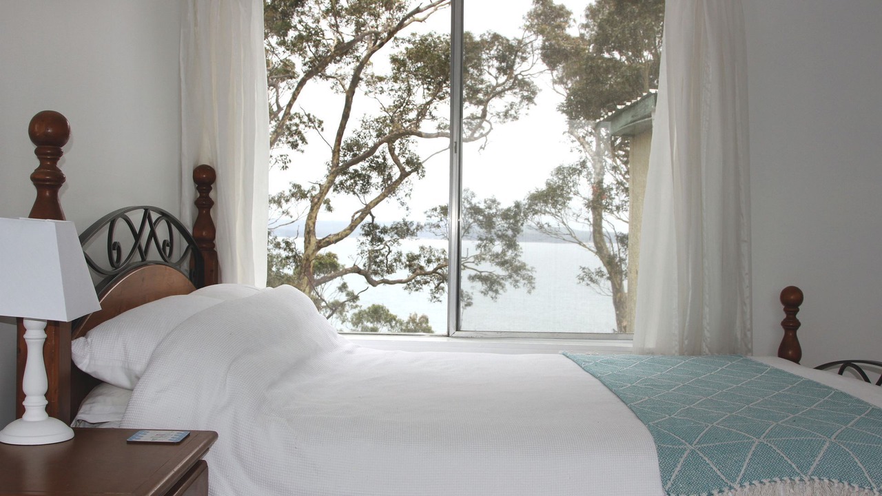 Photo of Bedroom in Denhams Beach