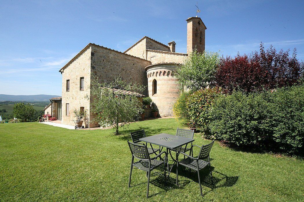 Photo of Outdoor in Lano