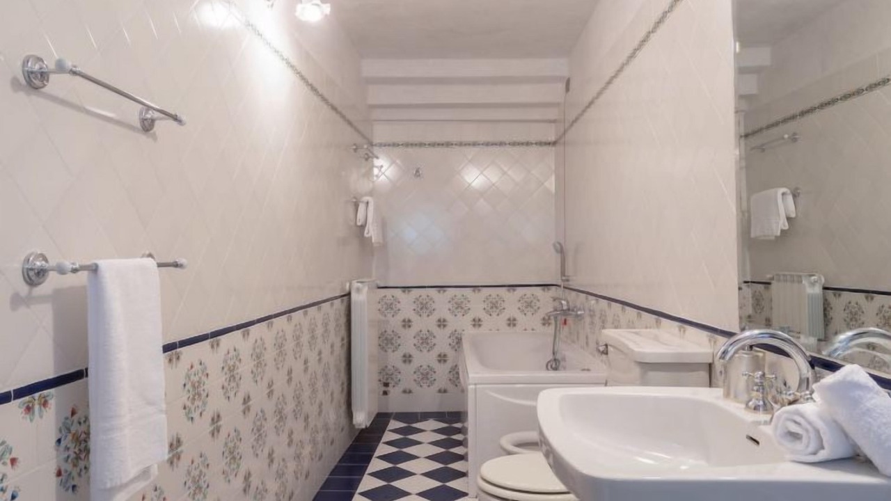 Photo of Bathroom in Ronta