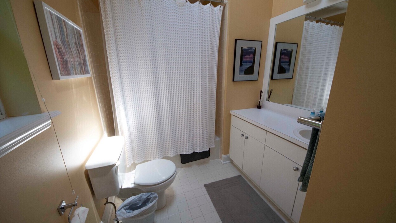 Photo of Bathroom in Wainscott Woods