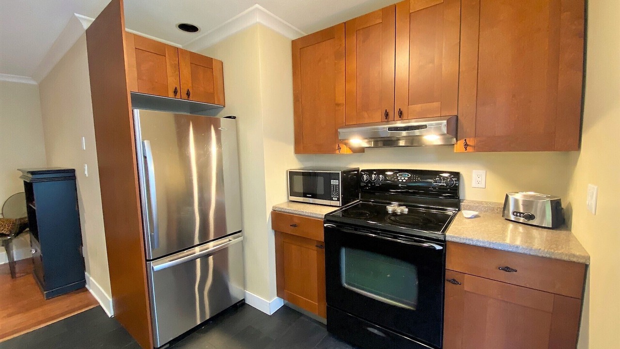 Photo of Kitchen in Lower Lonsdale
