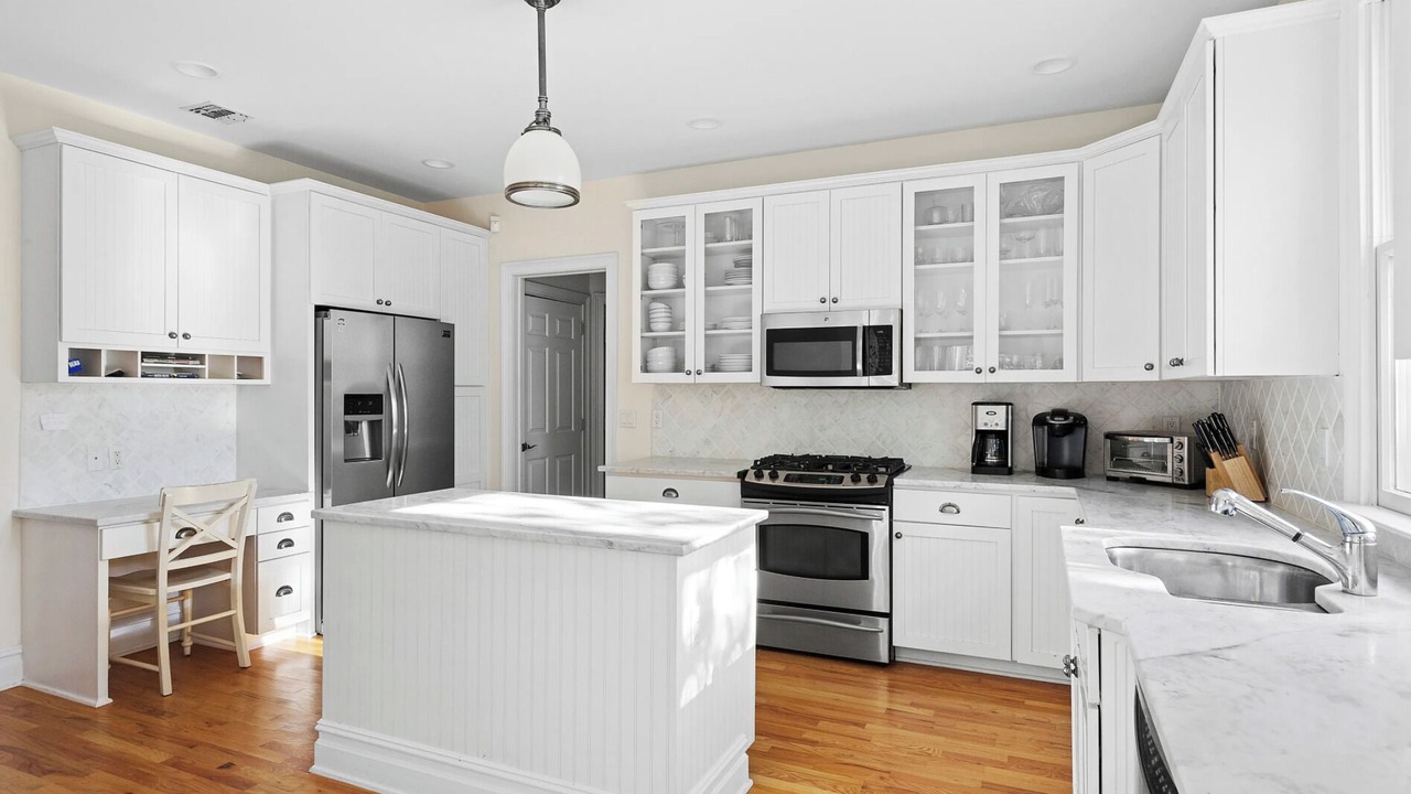 Photo of Kitchen in Wainscott Woods