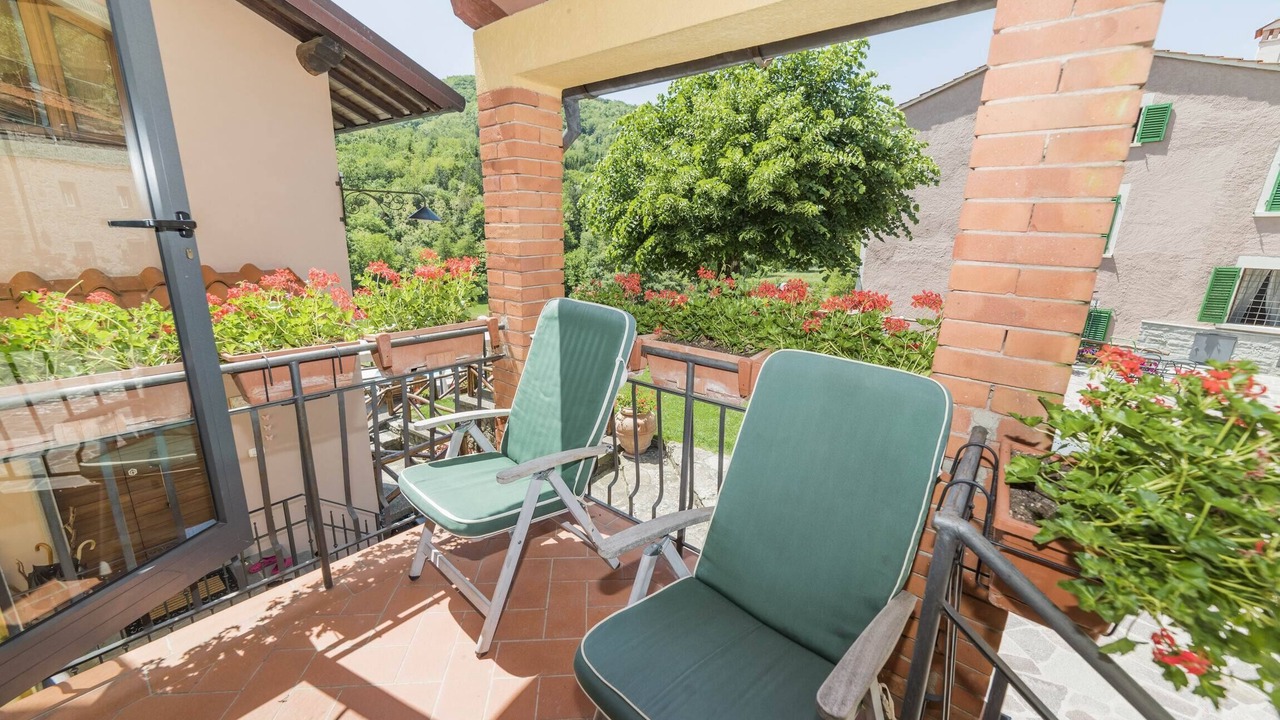 Photo of Patio Balcony in Saturnana