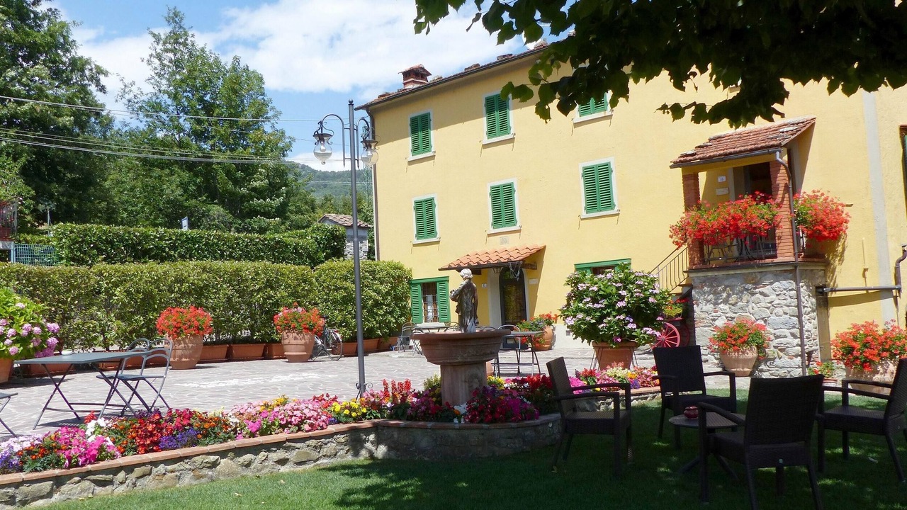Photo of Outdoor in Saturnana