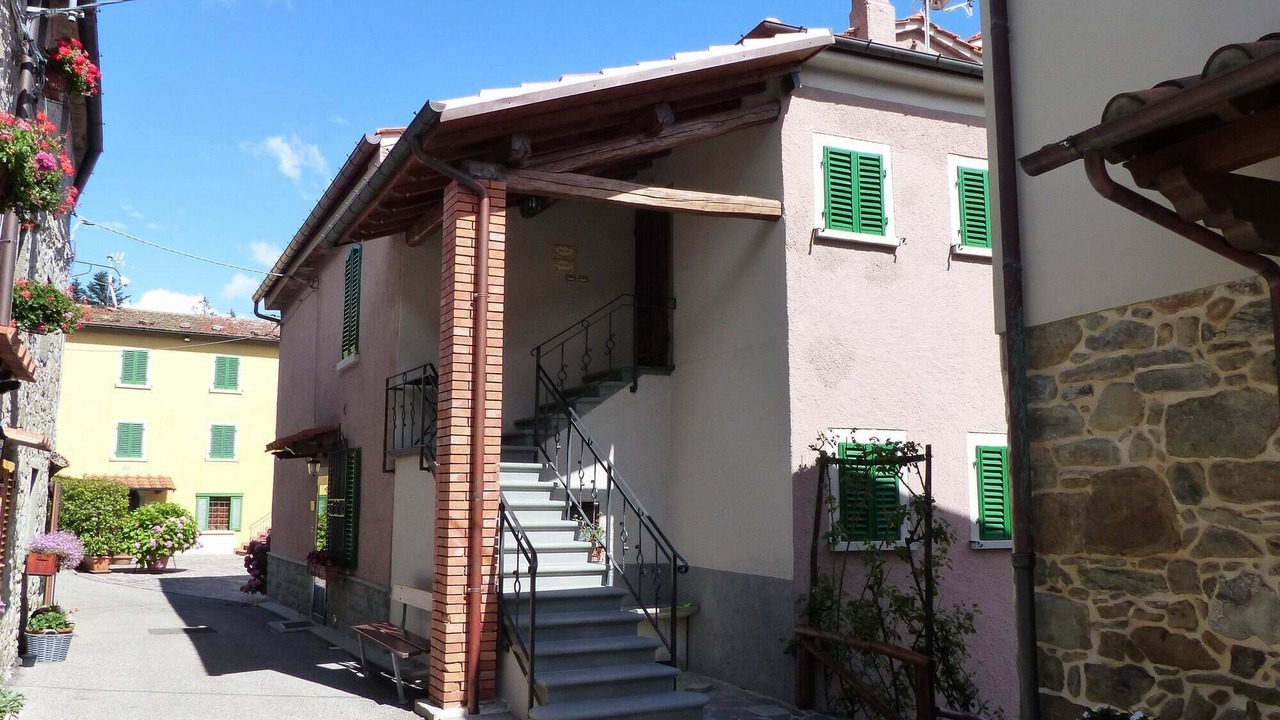Photo of Outdoor in Saturnana