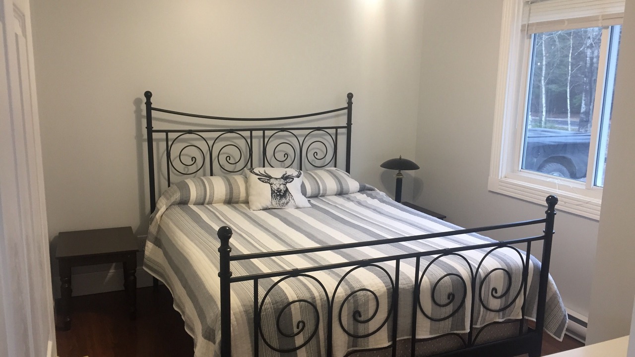 Photo of Bedroom in Strong