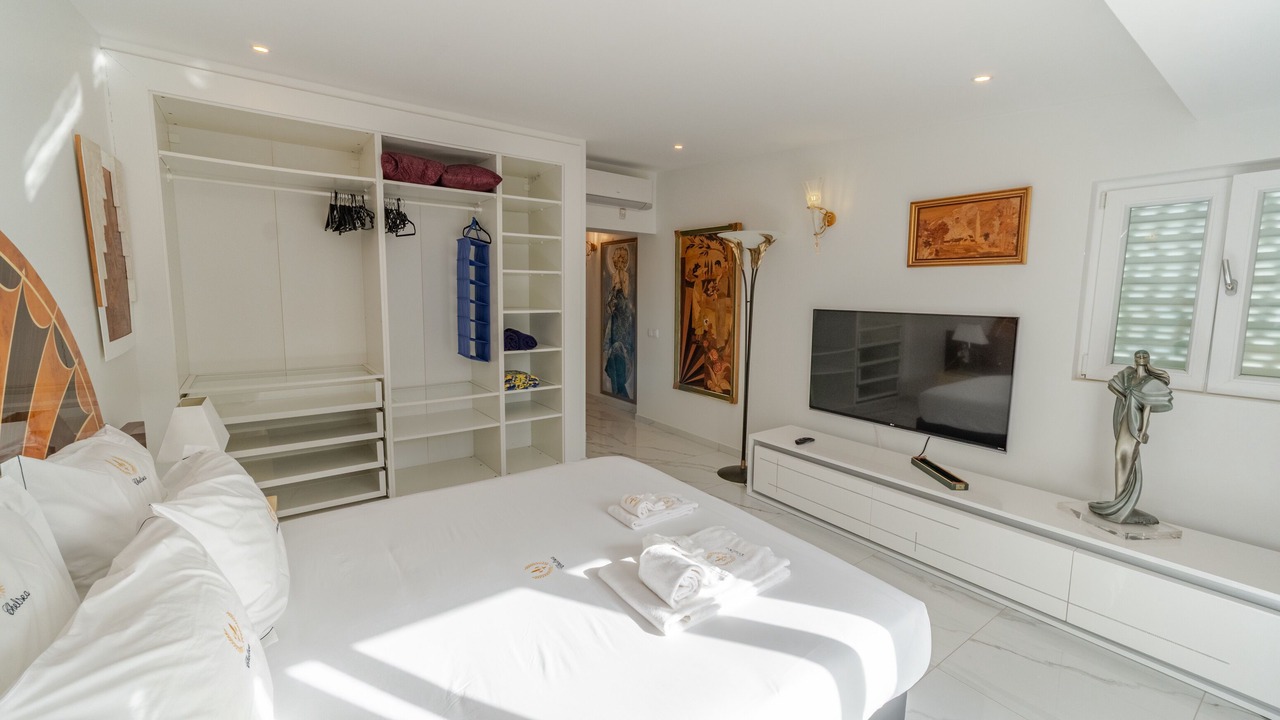 Photo of Bedroom in Quarteira