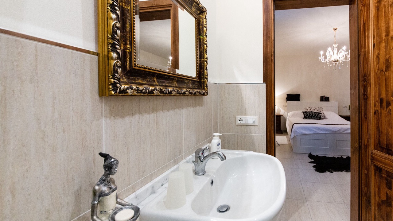 Photo of Bathroom in Chianni